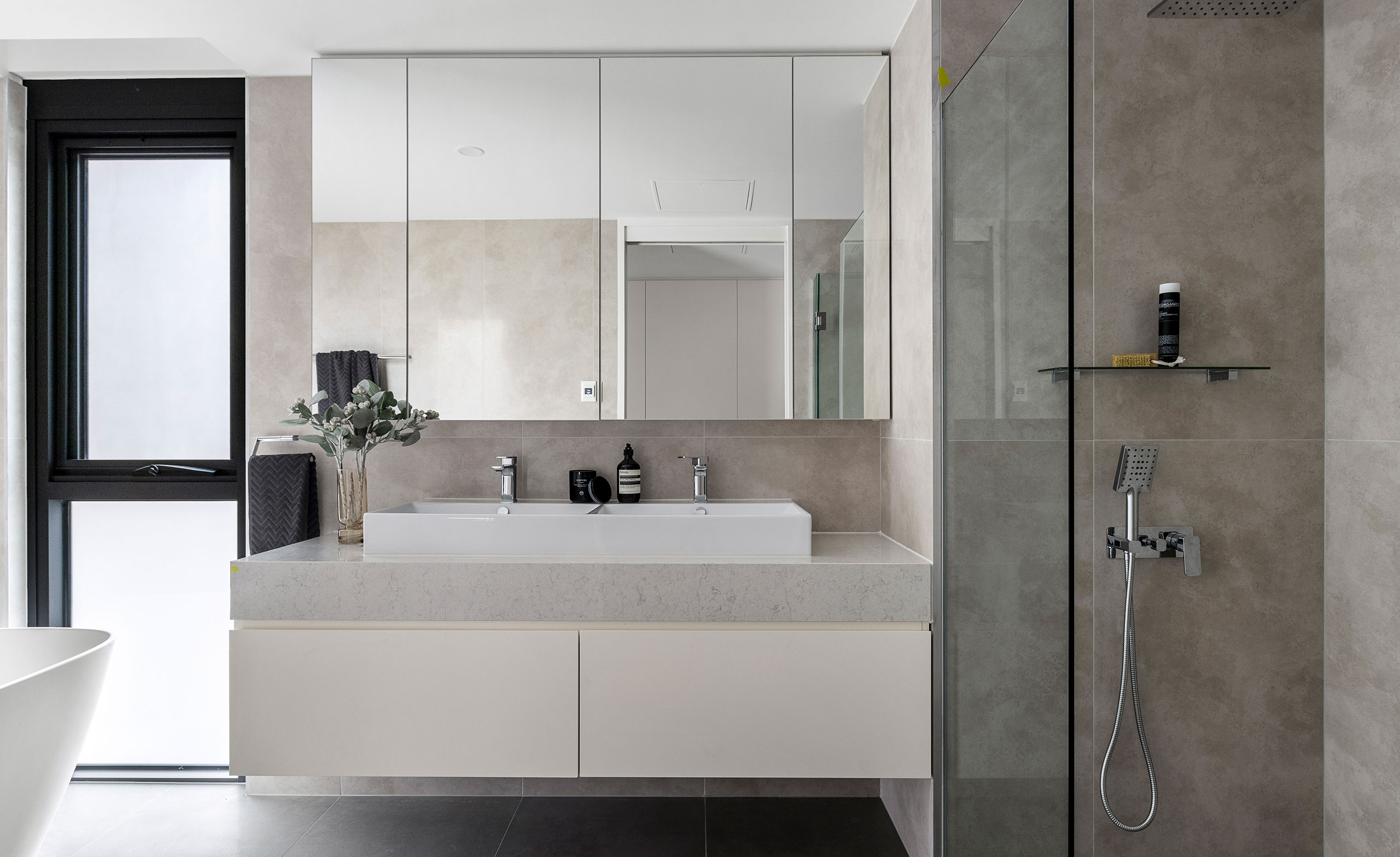 Oak Terraces Bathroom